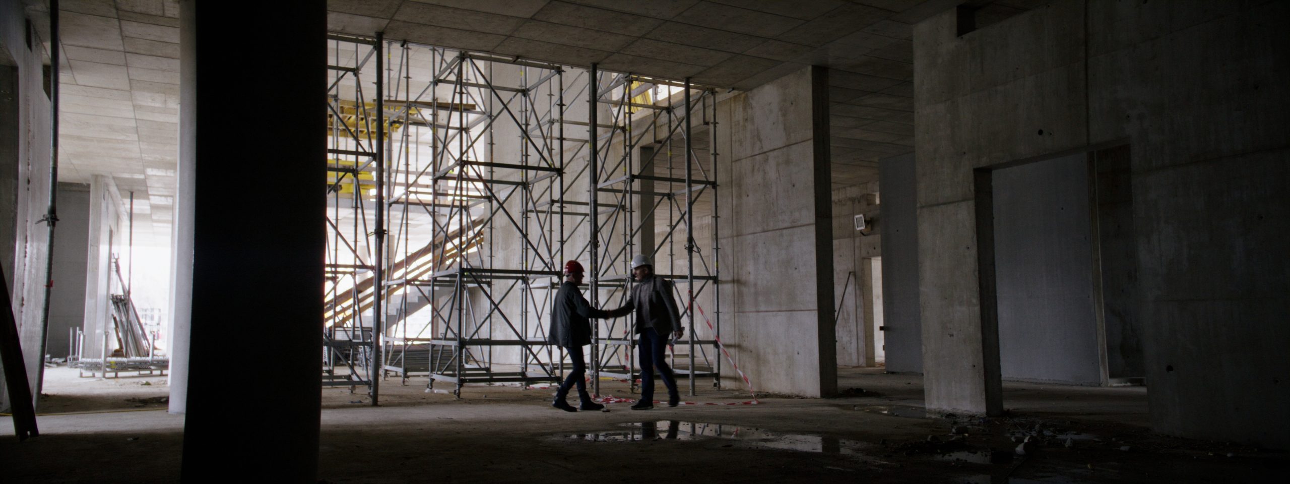 X-TENTION_16x9_ep1_Still_5